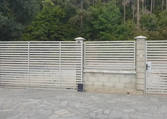 Lola Seaview Guest House. уютный домик в варне 瓦爾納