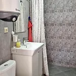 Lola Seaview Guest House. уютный домик в варне * Warna